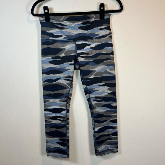 Lululemon Women's Wunder Under Crop III Leggings Blue Gray Camo Luon Gym  Size 6 - Picture 2 of 13